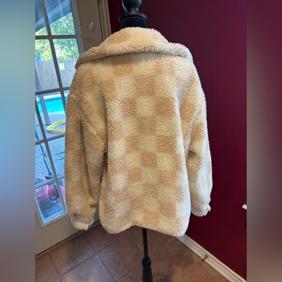 Wild Rose LA Teddy Jacket Women’s Small Faux Shearling Cream Pink Check Sherpa - Picture 9 of 10